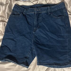 Womenen's Blue Denim Shorts